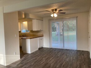 Building Photo - 3804 S Cascade St