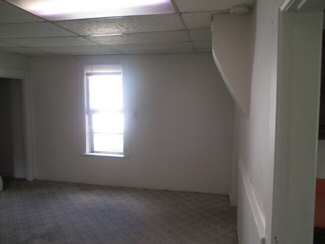 Sala de estar - 922 Cameron Ave