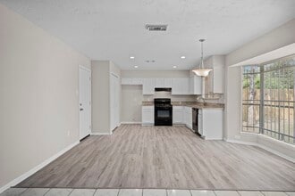 Building Photo - 4202 Brandemere Way St Building Photo - 4202 Brandemere Way St