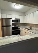 Building Photo - 153 Thierman Ln