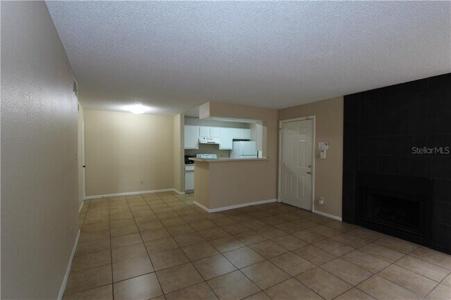 Building Photo - 4301 Lizshire Ln
