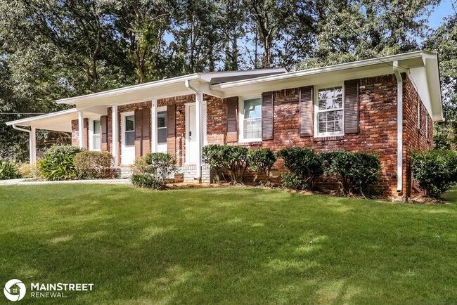Building Photo - 5348 The Savoy Street, Atlanta, GA 30349