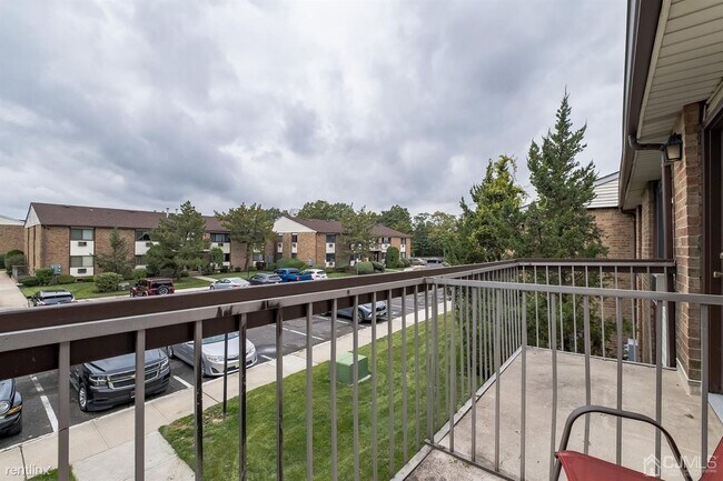 Building Photo - 1 br, 1 bath House - 118 Cricket Ln