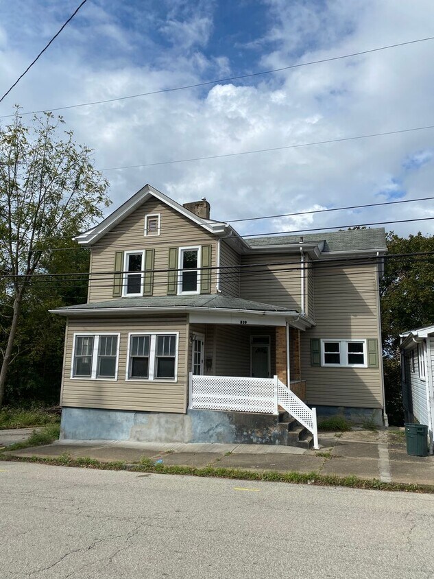 Primary Photo - 510 Highland Ave