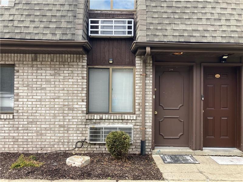 Primary Photo - 200 Milltown Rd