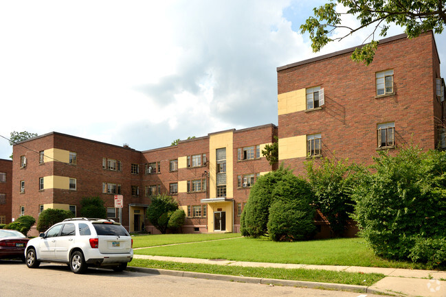 Building Photo - Glenwood Apartments