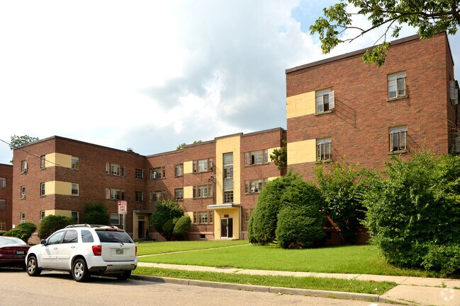 Foto del edificio - Glenwood Apartments