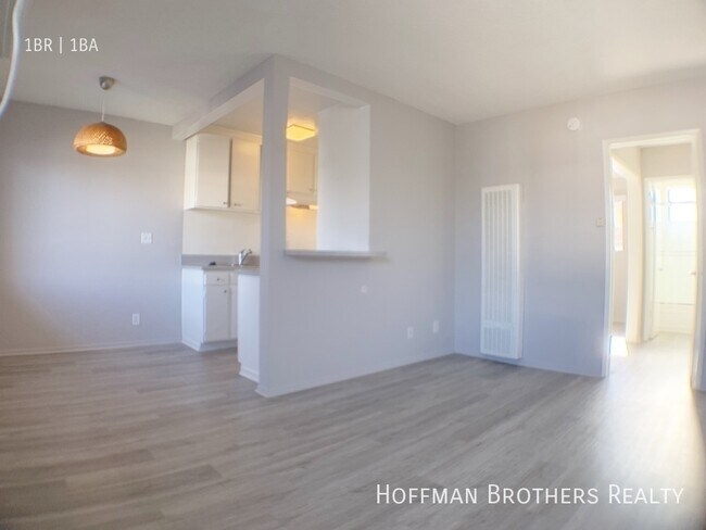 Building Photo - 3610 Midvale Ave