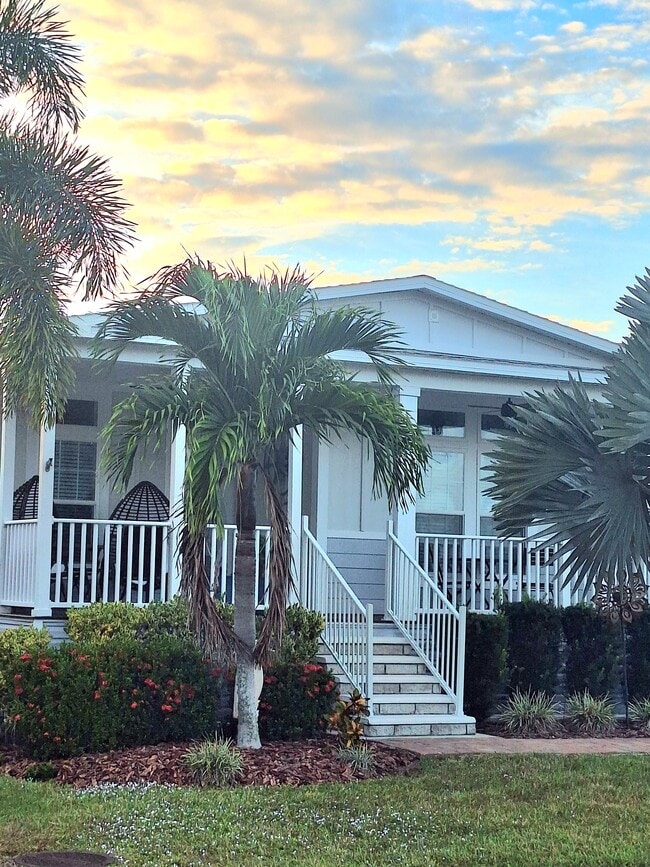 Foto del edificio - 29201 S Jones Loop Rd