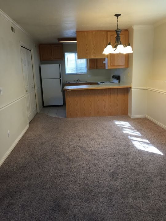 Building Photo - 1546 S 175 E