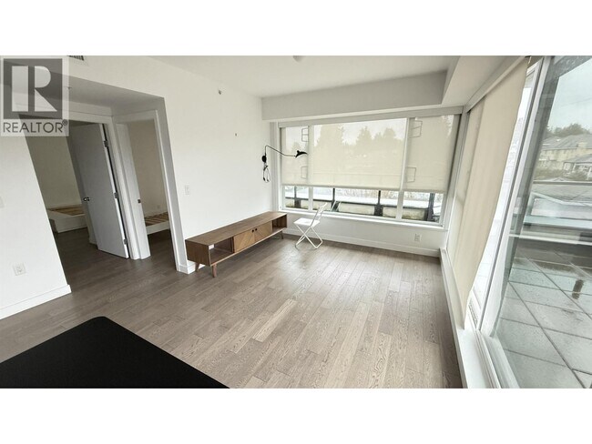 Photo du bâtiment - 7828 Granville St