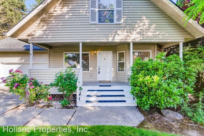 Building Photo - 4 br, 2.5 bath House - 225 Reuter Ln