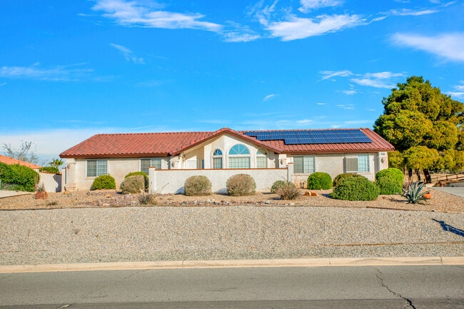 Building Photo - 16362 Kamana Rd