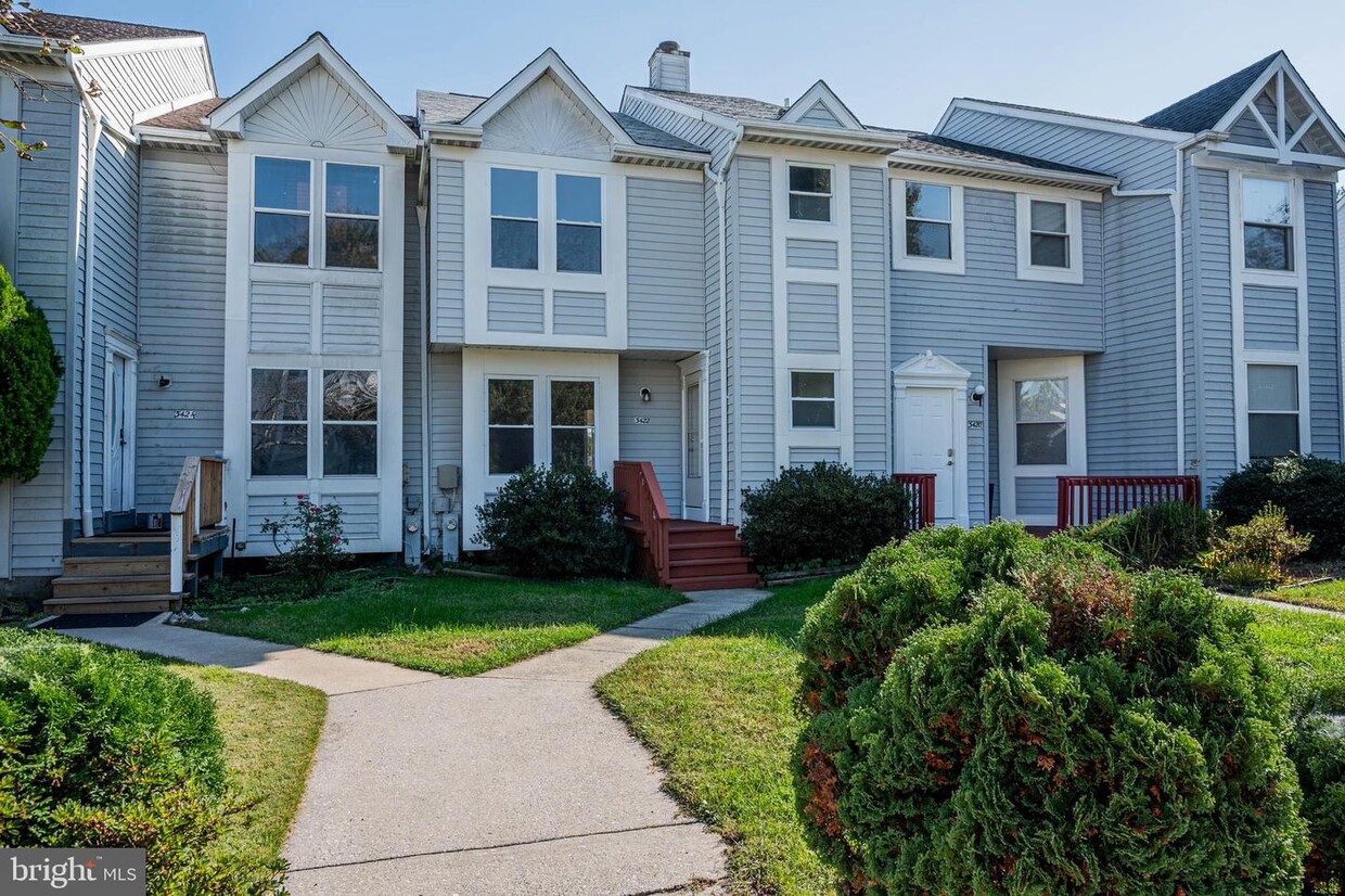 Foto principal - 3422 Orange Grove Ct