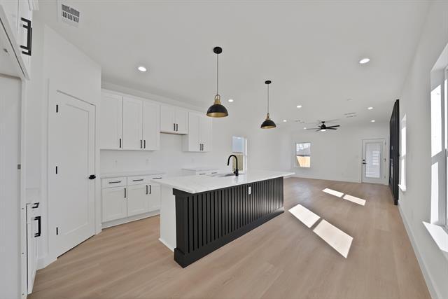 Foto del edificio - 2912 Brigham Ln