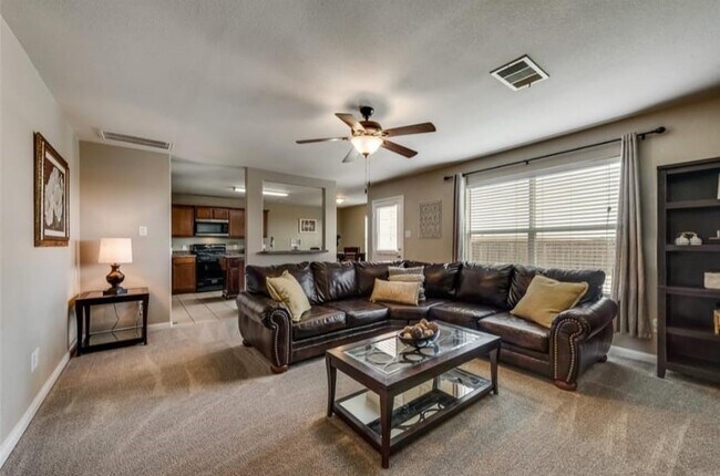 Foto del edificio - 316 Rustic View Rd