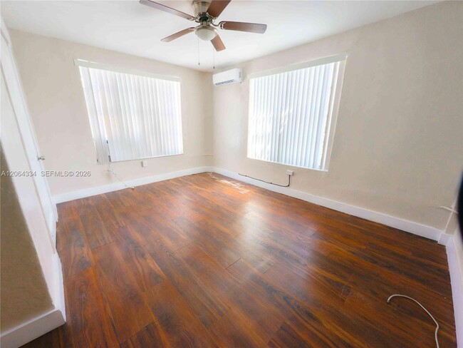 Foto del edificio - 428 SW 9th St