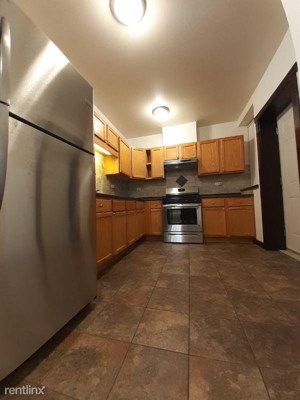 Foto del edificio - 8127 S Ingleside Ave