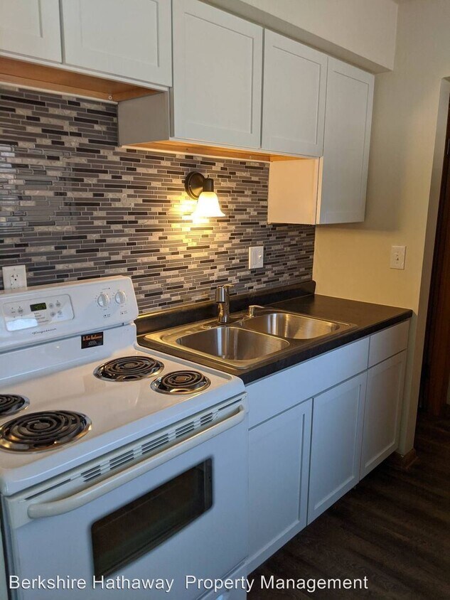 Foto principal - 5905 N 66th St