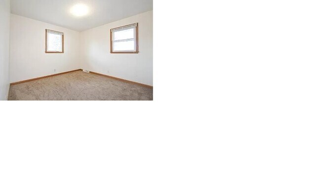 Foto del edificio - 5826 Washburn Ave S