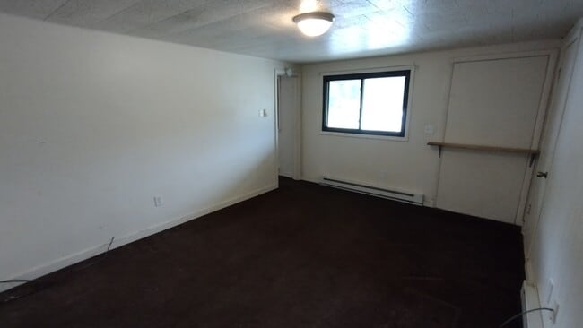 Building Photo - 2223 N Water St Ext