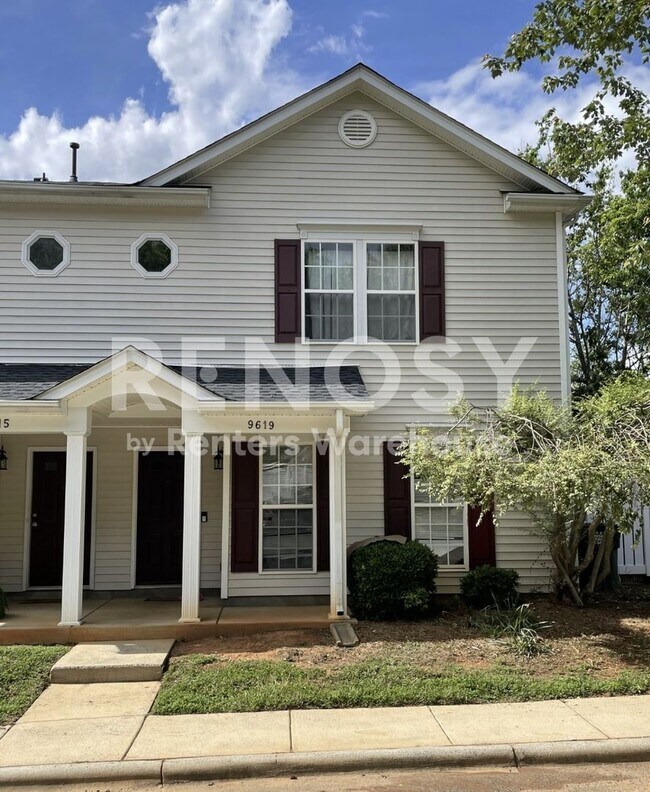 Foto del edificio - 9619 Littleleaf Dr