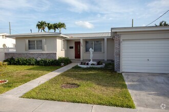 Building Photo - 3700 Northside Dr