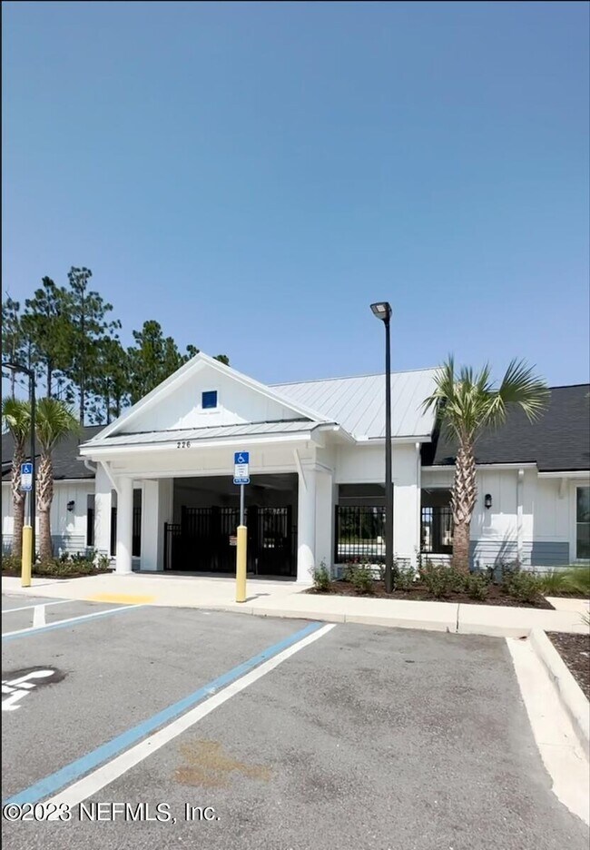 Building Photo - 110 Java Ln