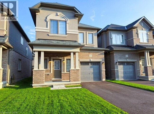 Building Photo - 15 Copeman Ave