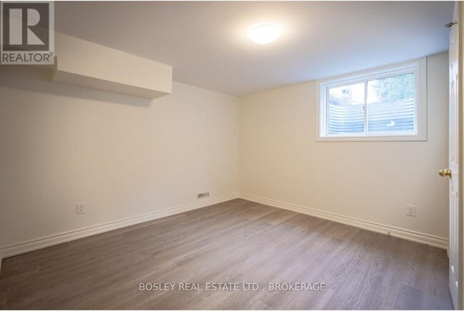 Building Photo - 30 The Promenade