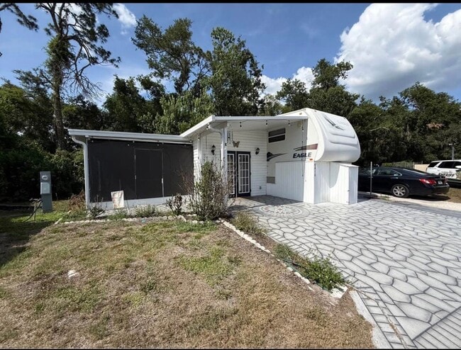 Building Photo - 4656 McIntosh Rd