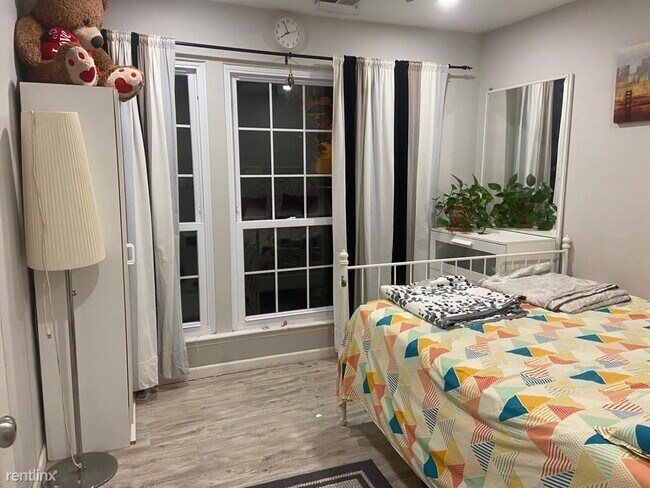 Building Photo - 3 br, 2 bath Condo - Society Hill II
