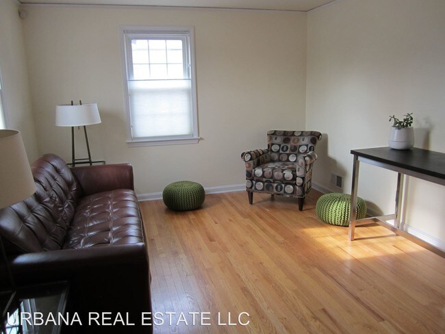 Foto del edificio - 3 br, 2 bath House - 4912 QUEENSBURY ROAD