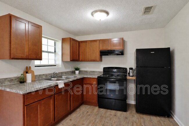 Foto del edificio - 1567 Rutledge Ave