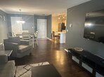Foto principal - 1025 N Madison St