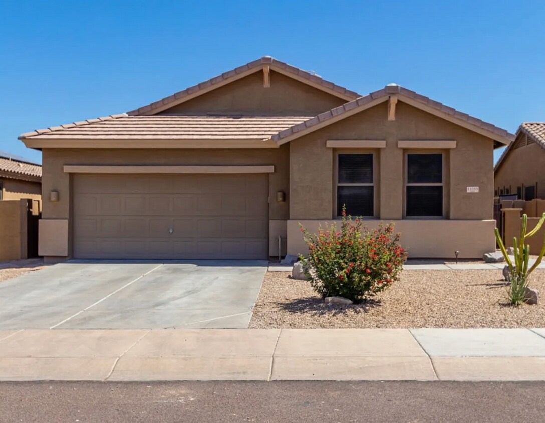 Foto principal - 13355 S 176th Ave