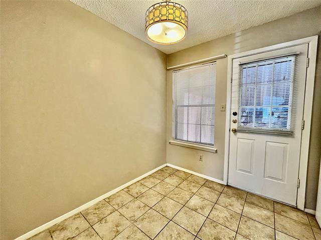 Building Photo - 1247 Dallas Dr