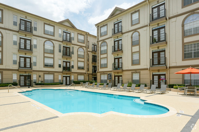 Deerwood Apartments - Houston, TX | Apartments.com