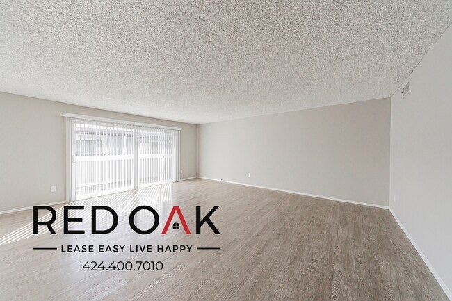 Building Photo - 4433 Colbath Ave