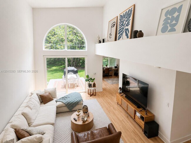 Foto del edificio - 4122 Sapphire St