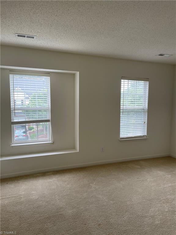 Foto del edificio - 2701 N Keswick Way