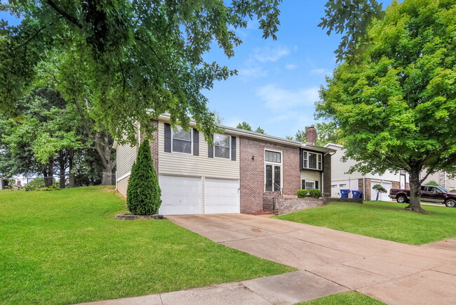 Building Photo - 6911 Candlewick Way