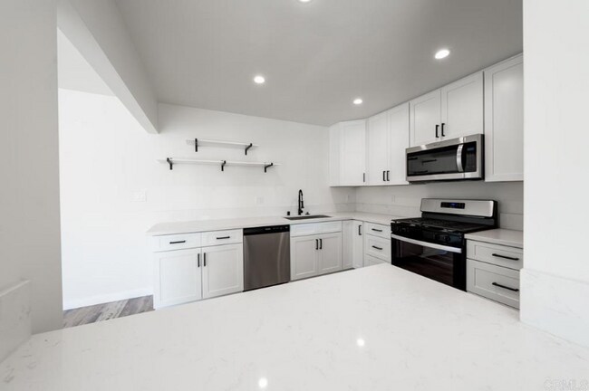 Foto del edificio - 4920 Solola Ave