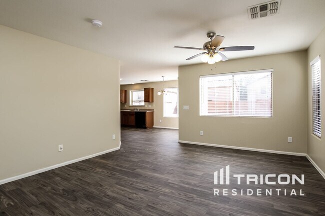 Foto del edificio - 12629 W Colter St