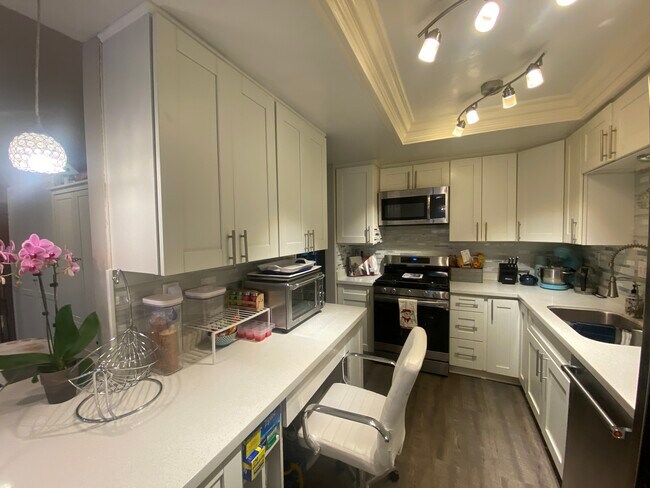 Foto del edificio - 1651 S Juniper St