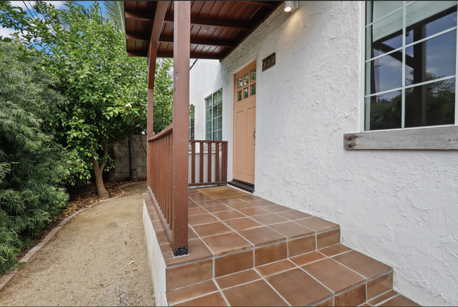 front door - 227 N Avenue 50