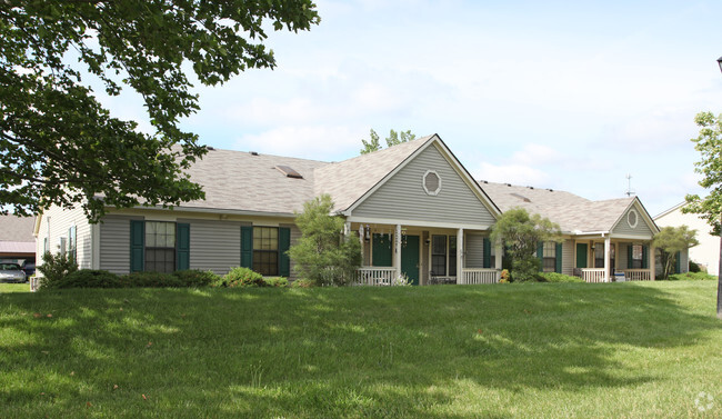 Primary Photo - Oak Run Apartments