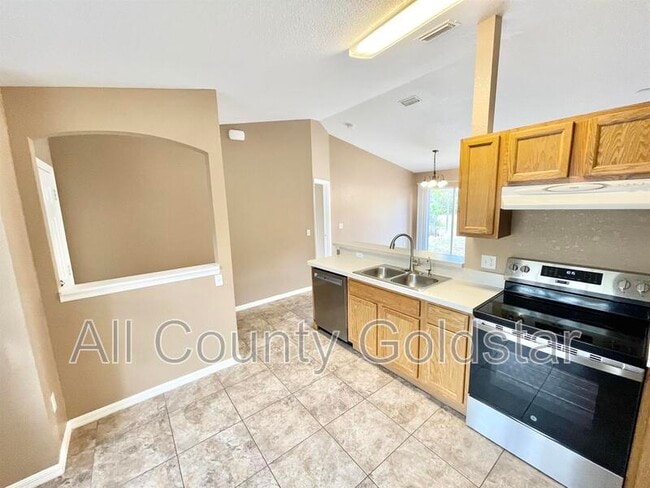 Foto del edificio - 2502 Trianna St