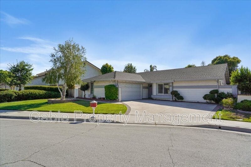 Primary Photo - 25735 Velan Dr