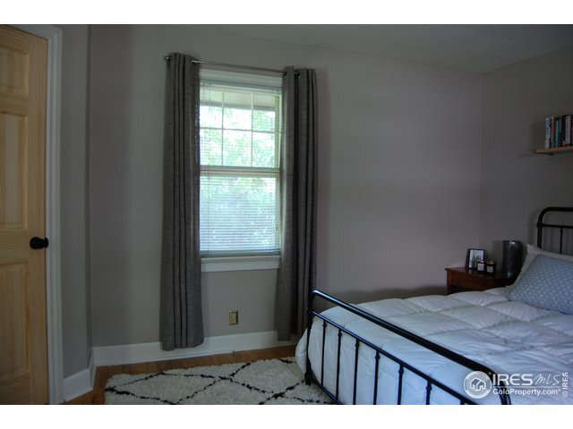 Foto del edificio - 1023 Summer St